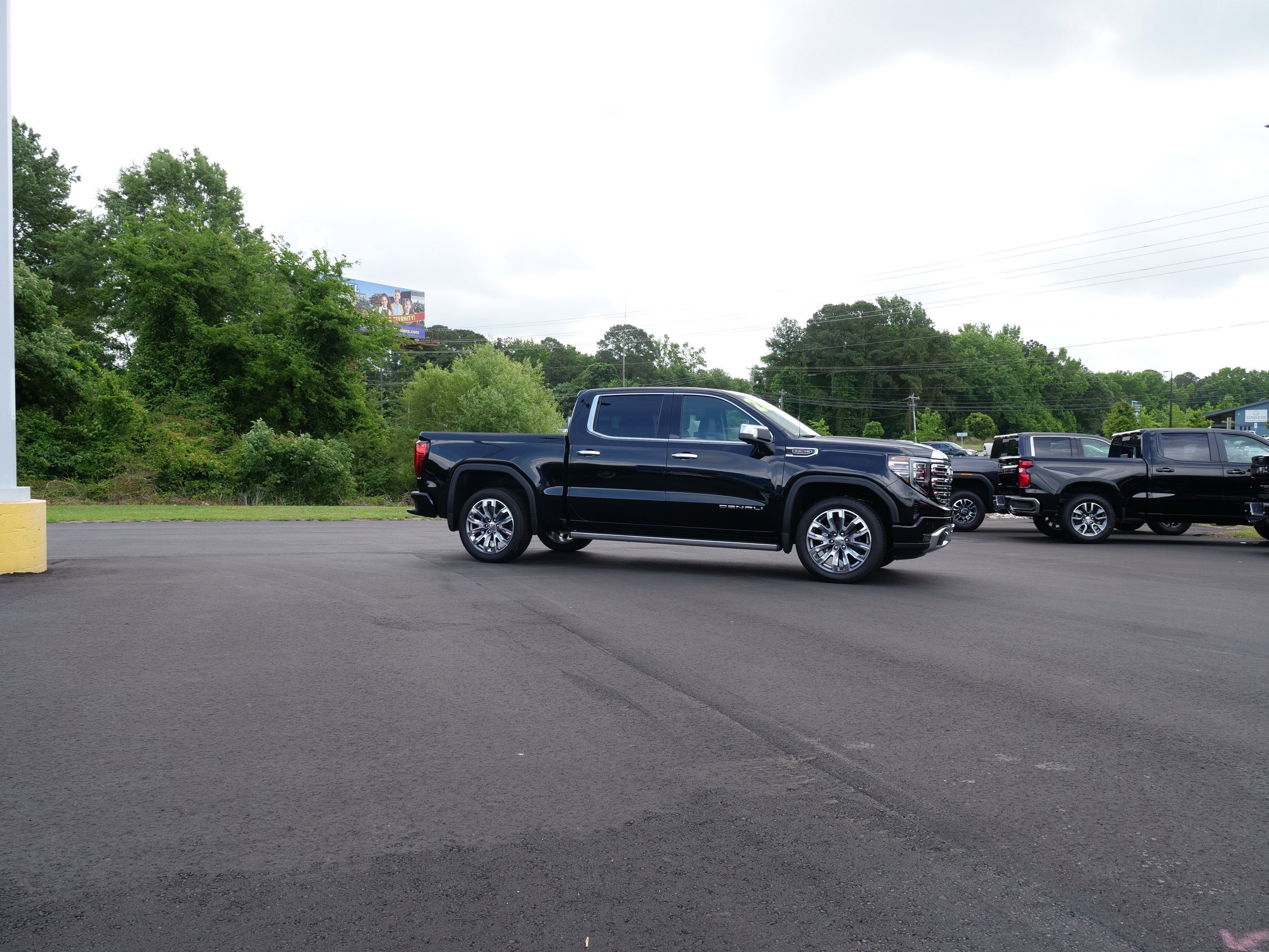 2026 GMC Sierra 1500 — side profile view