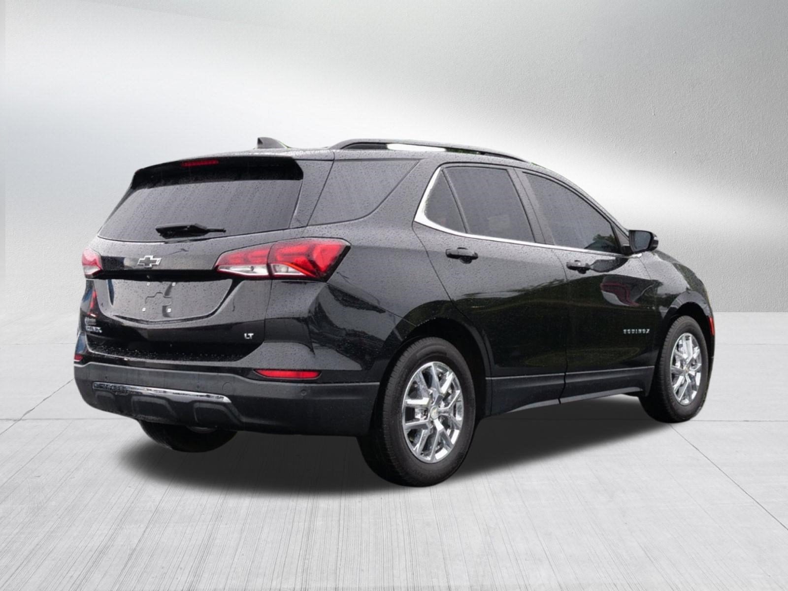 2022 Chevrolet Equinox — interior view